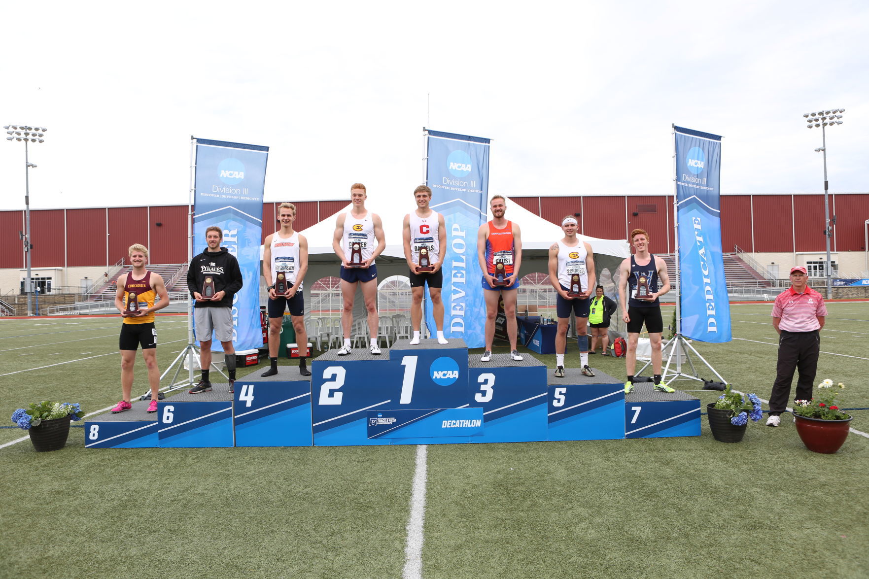 Will Daniels, track podium